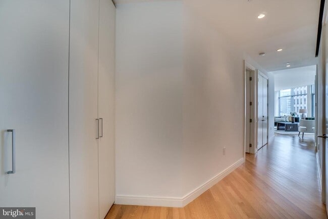 Foto del edificio - 1177 22nd St NW