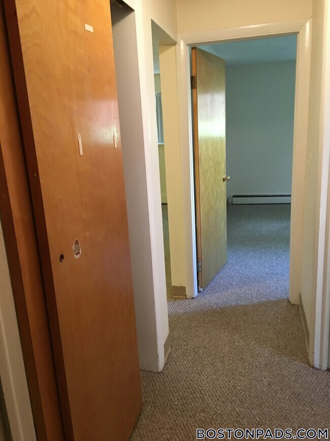 Foto del edificio - 8R riverside St.