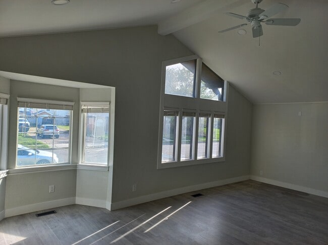Building Photo - 5256 W 3830 S