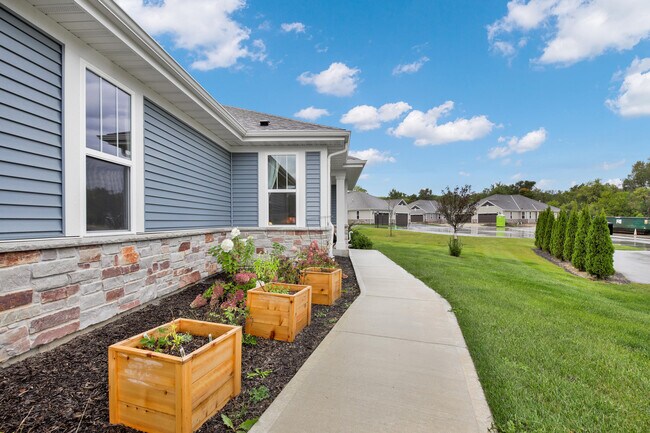 Building Photo - W204N1763 Laurel Pl