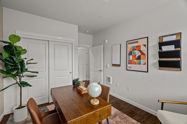 Building Photo - The Vaughn