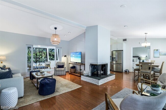 Foto del edificio - 739 7th Ave N