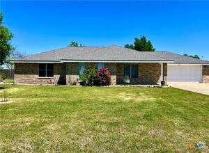 Building Photo - 131 Meadow Valley Loop