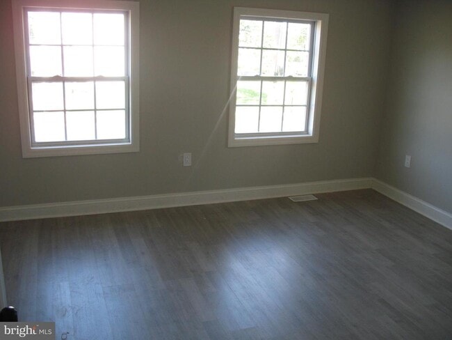 Foto del edificio - 1804-6 Kings Hwy