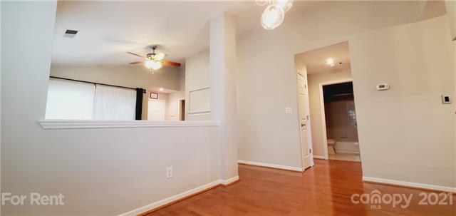 Foto del edificio - 401 Mather Green Ave