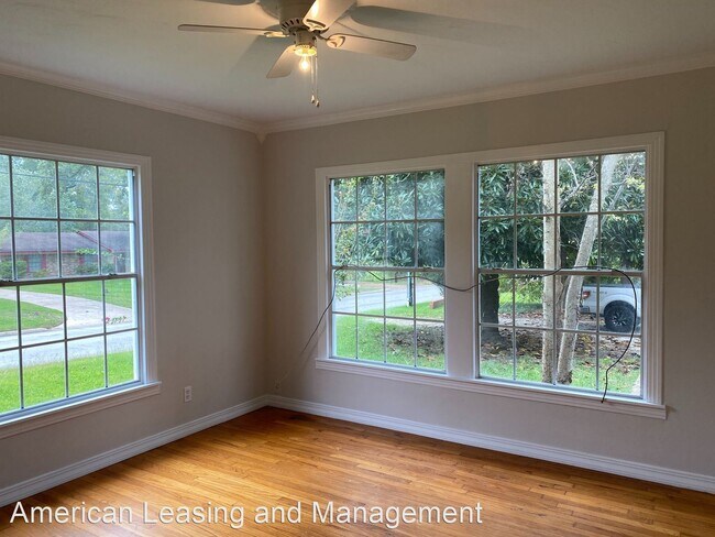 Building Photo - 3 br, 1 bath House - 203 Lee Lane