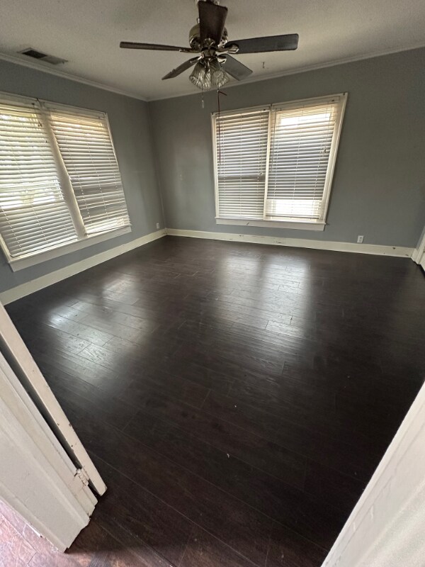 Foto del edificio - 513 W Harrison St