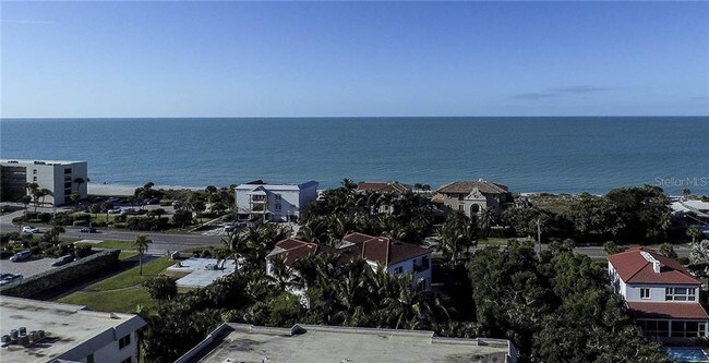 Foto del edificio - 3320 Gulf of Mexico Dr