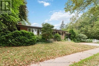 Building Photo - 4301 Pettit Ave