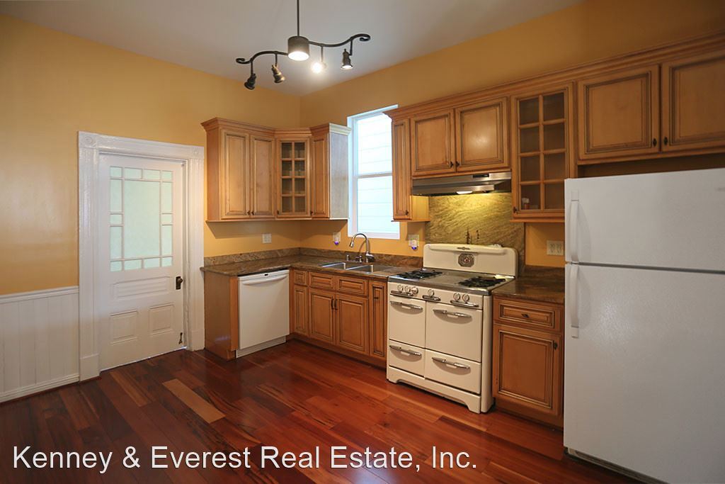 Primary Photo - 3 br, 1 bath Apartment - 327 Noe Street