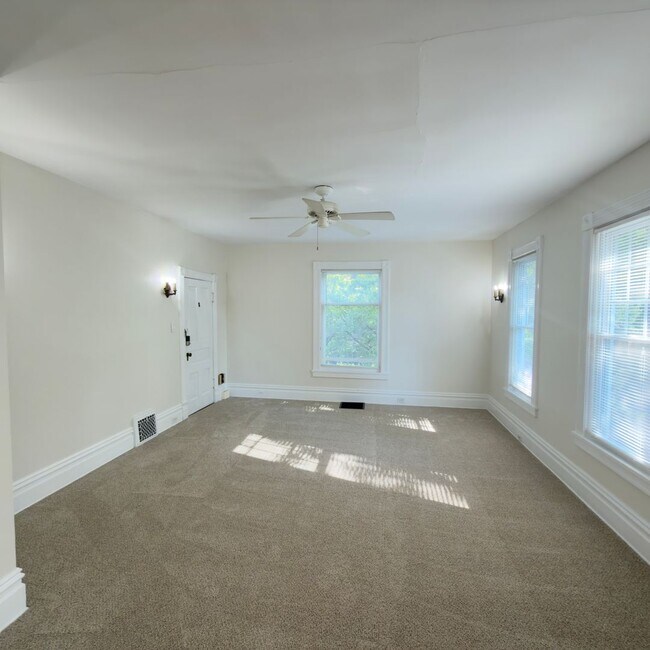 Foto del edificio - 650 Hawthorne St NE