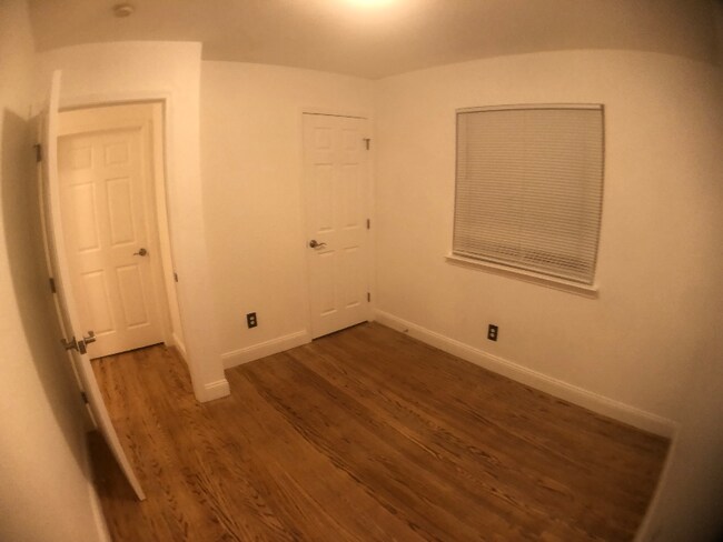 Foto del edificio - 1405 Cypress Ln