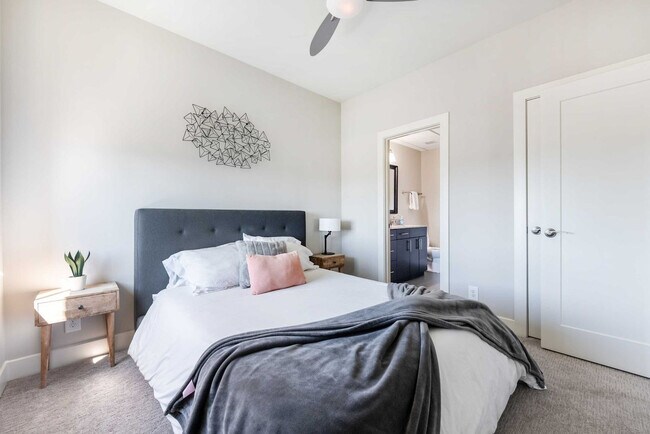 Foto del edificio - 10 Light St