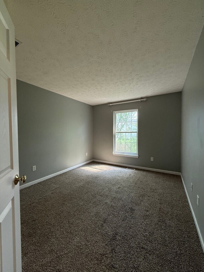 Building Photo - 4816 N Ashcroft Ln