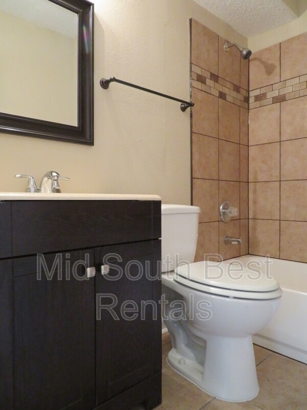Foto del edificio - 3855 Windermere Rd