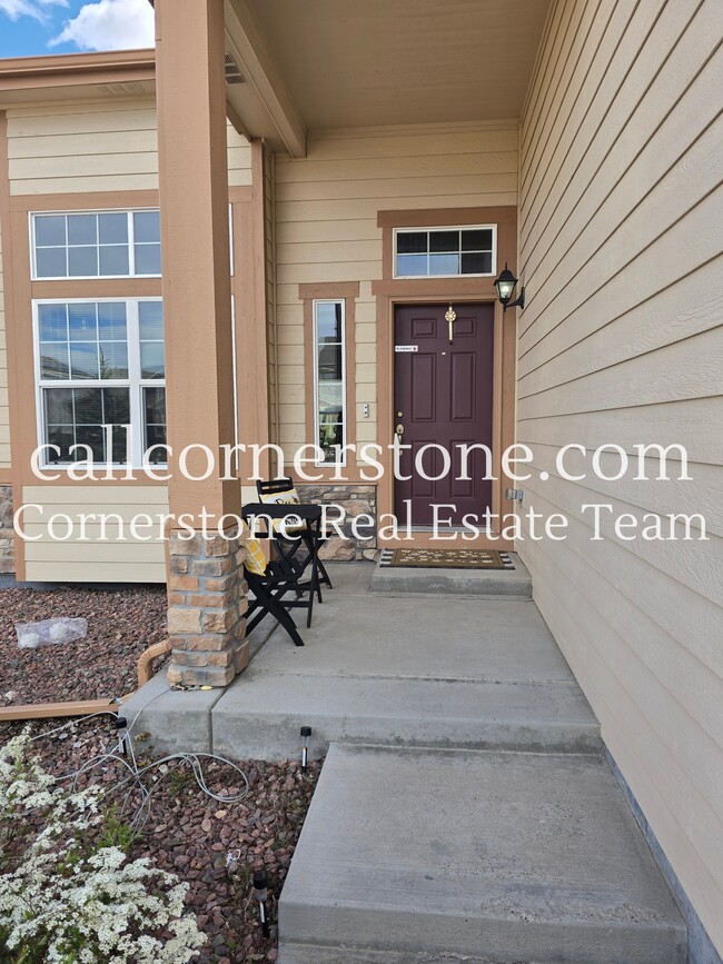 Building Photo - 8366 Hardwood Cir