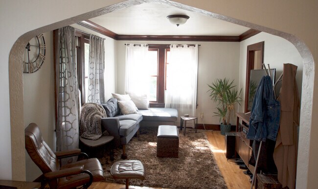 Foto del edificio - 3107 Hayes St NE