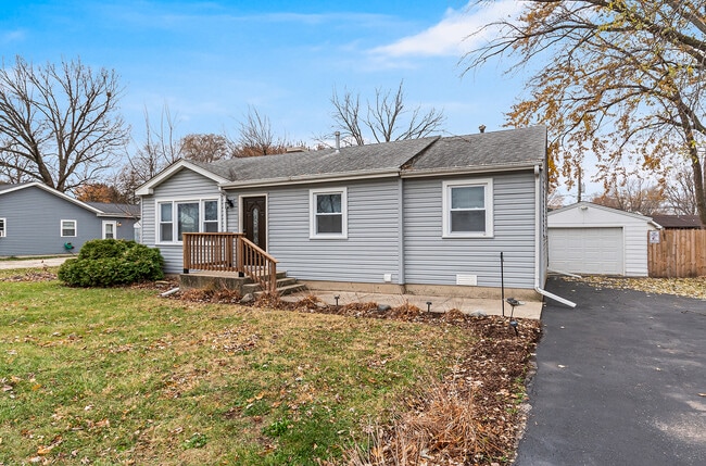 Foto del edificio - 2414 Emlong St