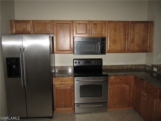 Foto del edificio - 10033 Heather Ln