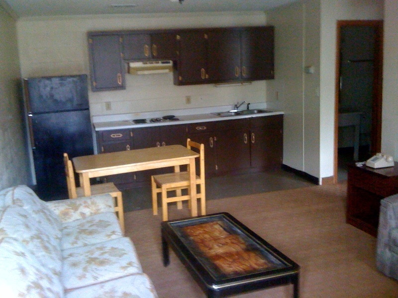 Interior - 402 National Blvd