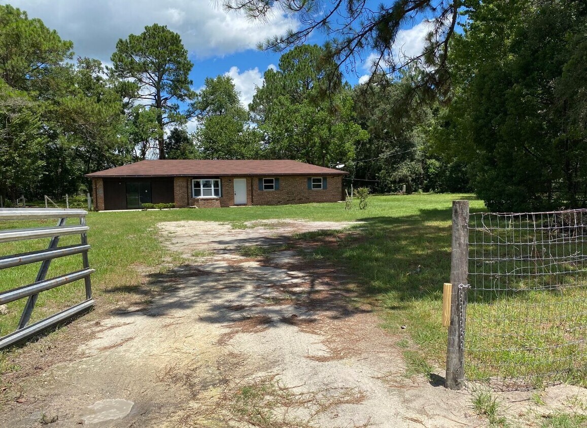 Primary Photo - 12622 SW Archer Rd