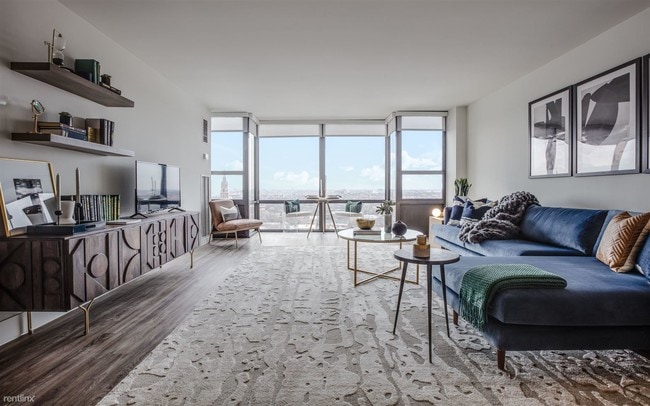 Building Photo - 1 br, 1 bath Condo - 1761 N Wells St 201