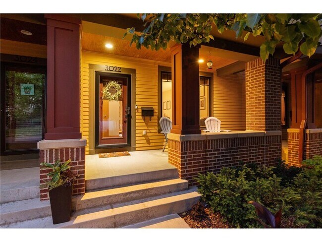 Foto del edificio - 3022 Emerson Ave S