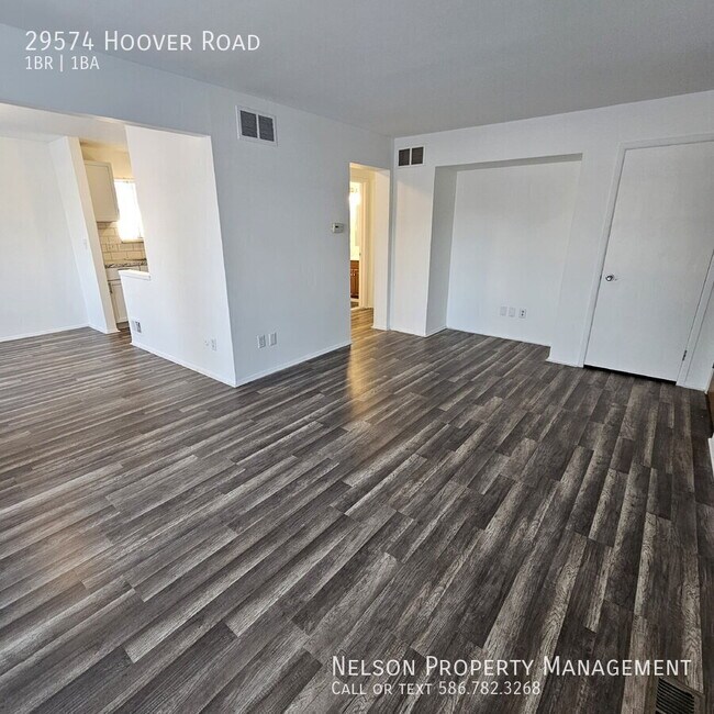 Foto del edificio - 29574 Hoover Rd