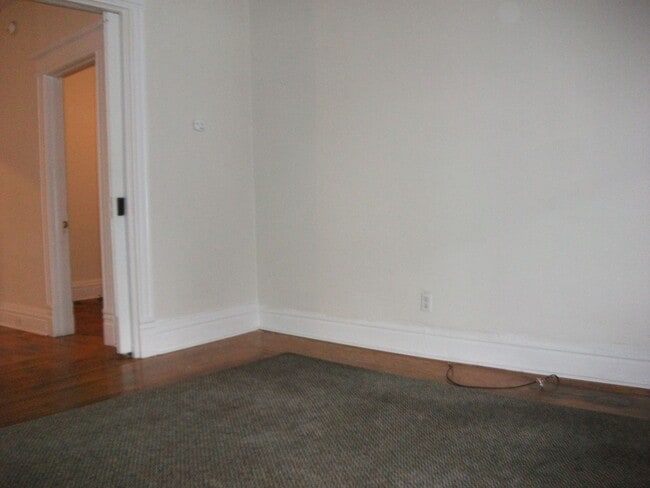 Building Photo - 311 Milton Avenue