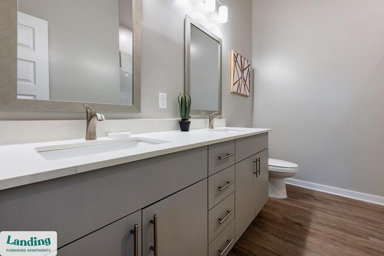 Foto principal - 4902 Cosmos Cir