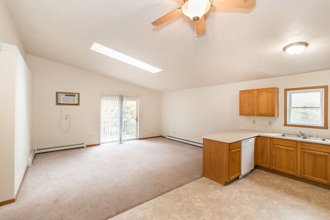 Interior Photo - Allyson Court Apartments