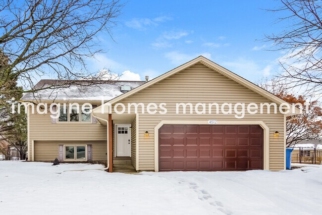 Building Photo - Gorgeous Updated Home in Eagan!