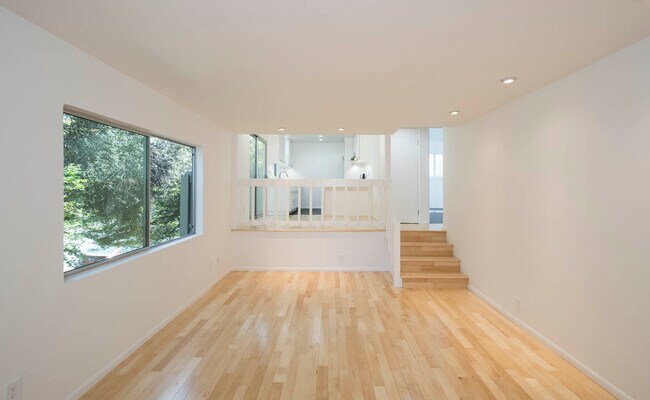 Foto del edificio - 4111 Tujunga Ave