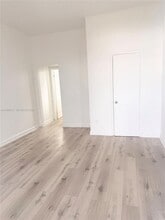 Building Photo - 840 NW 10th St