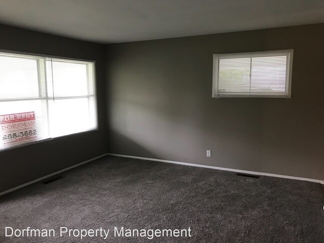 Building Photo - 3 br, 1.5 bath House - 4820 KATHERINE DR