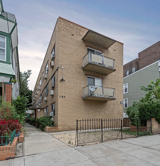 184 Fairview Ave, Jersey City, NJ 07304 Apartments in Jersey City, NJ