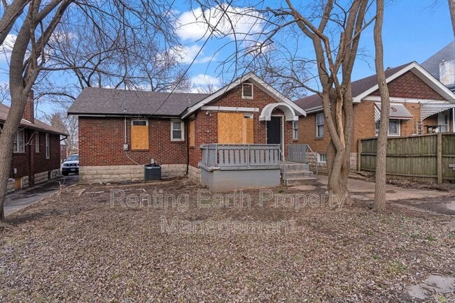 Building Photo - 8212 Toddy Ave