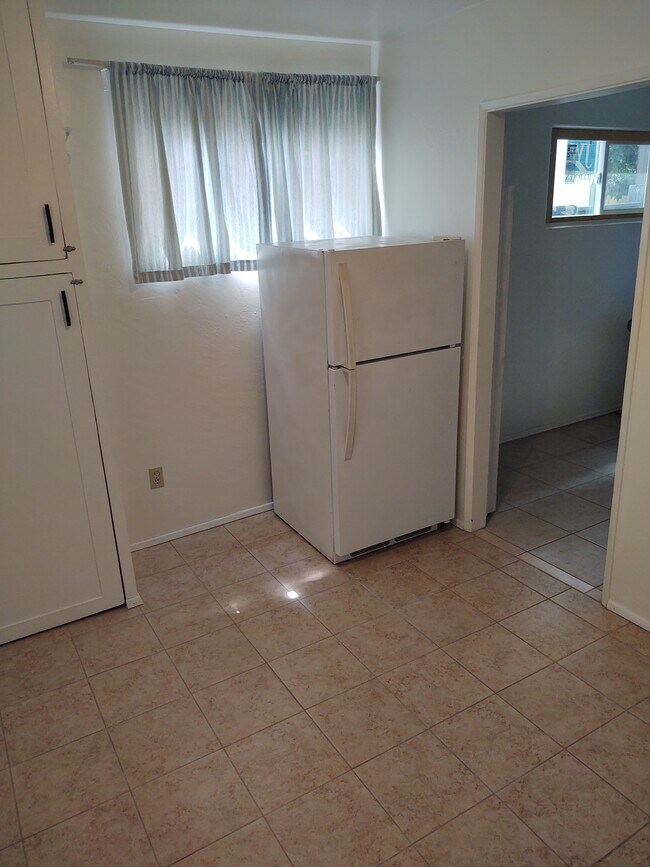 Foto del edificio - 4051 Promontory St