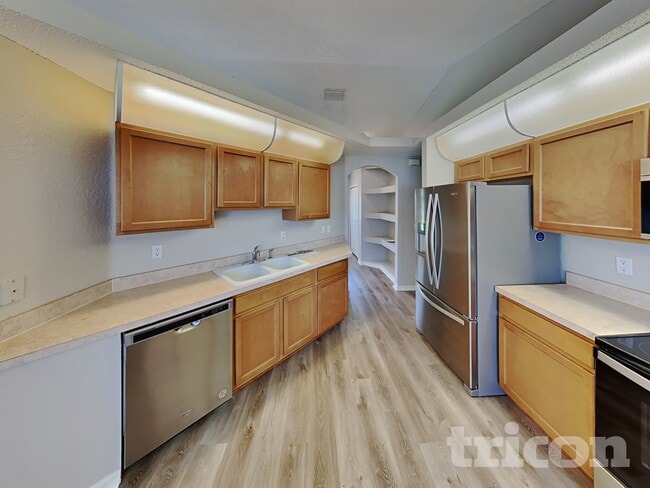 Foto del edificio - 2425 Bishop Rd