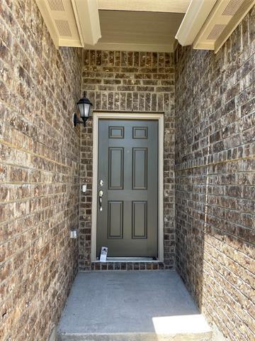 Foto del edificio - 2105 Maplewood Dr