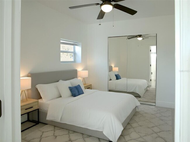 Foto del edificio - 15201 Bailey Hill Rd