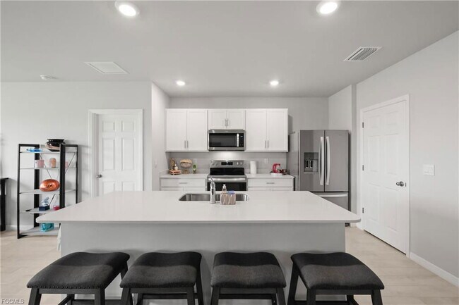 Foto del edificio - 2621 Table Coral Trl