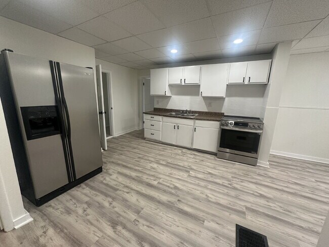 Foto del edificio - Beautiful 3 bedroom home located on Myrtle Hill Park!