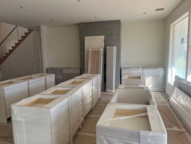 Foto del edificio - Gorgeous 6 bedroom with pool