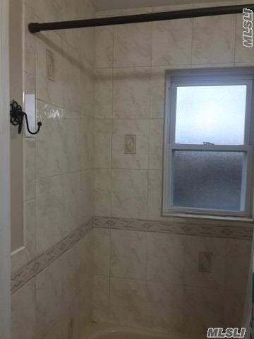 Foto del edificio - 150 10th Ave