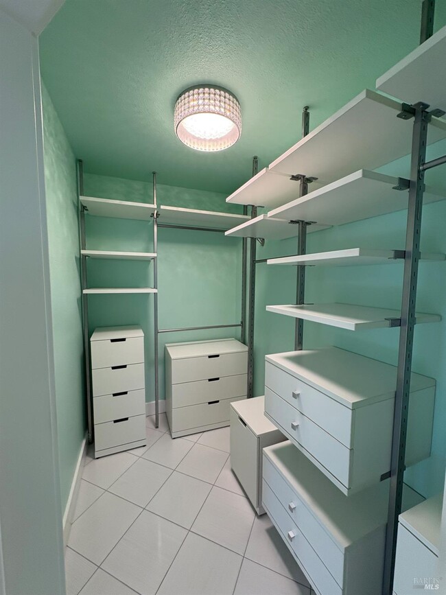 Foto del edificio - 5705 Davis Cir