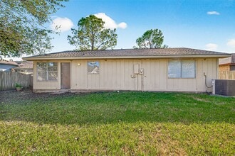 Building Photo - 7107 Gettysburg Dr