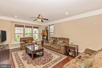 Building Photo - 11882 Country Squire Way