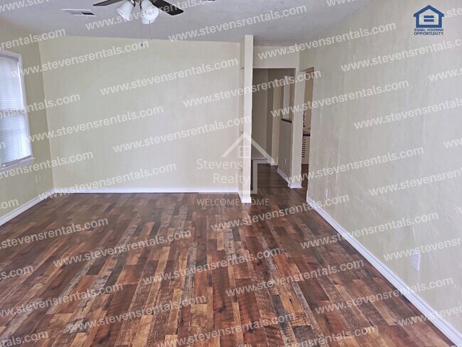 Foto del edificio - 1401 SW 7th St