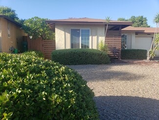 Building Photo - 4564 Beverly Glen Dr